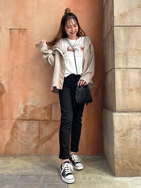 マウンテンパーカーを使った スキニーデニム のレディース人気ファッションコーディネート Wear