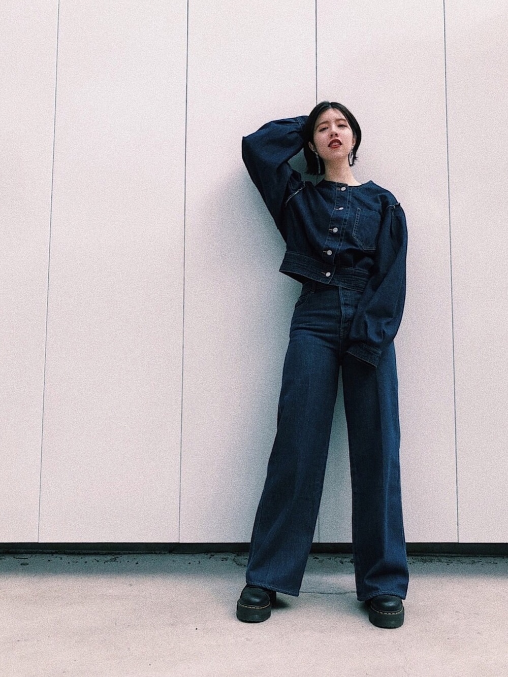 MOUSSYのアイテムを使った「デニムセットアップ」の人気ファッション