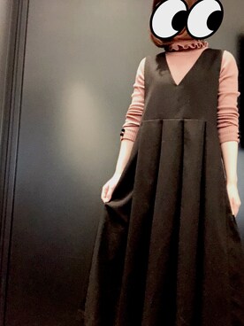 「KBF（ケイビーエフ）のアイテム（オールインワン・サロペット、ブラック系）」を使った、れんこさん（レディース・155cm）の冬コーディネート