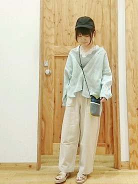 「GLOBAL WORK（グローバルワーク）のデイリーリネンボリュームスキッパーシャツ/824911（シャツ/ブラウス）」を使った、kuu---.さん（レディース・147cm）の春コーディネート