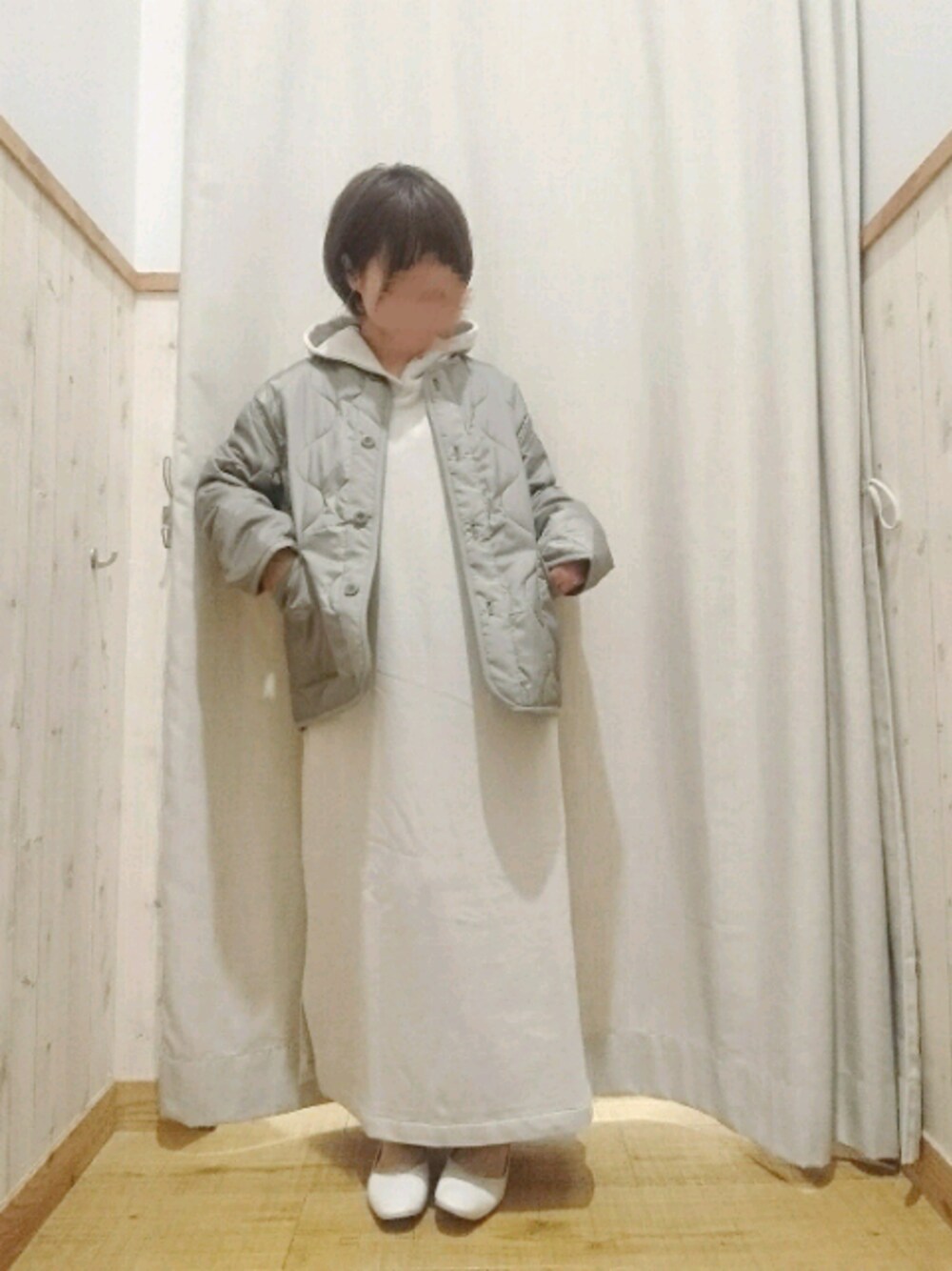 「低身長、ブルゾン、ワンピース、グローバルワーク(GLOBAL WORK)、秋コーデ、服好きな人と繋がりたい、お洒落好きな人と繋がりたい」｜「GLOBAL WORKのアイテム（ワンピース/ドレス、ベージュ系）」を使った、kuu---.さん（レディース・147cm）の秋コーディネートの1枚目の写真