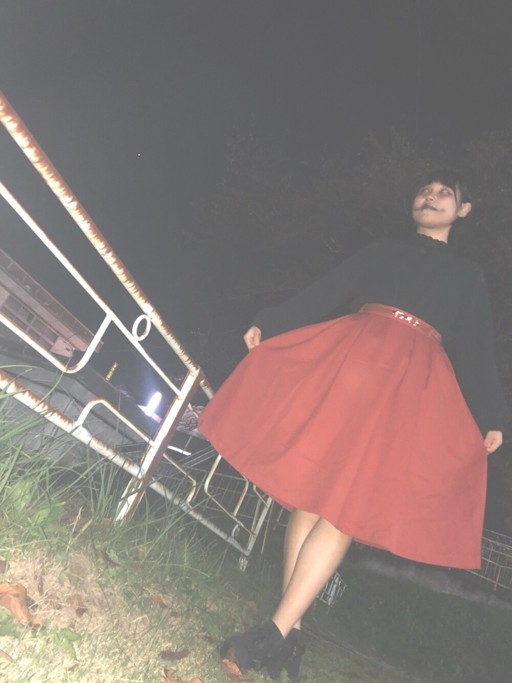 「wearhalloween2020、休日コーデ、秋コーデ、カボチャコーデ🎃、ハロウィン」｜「Honeysのベルト付フレアスカート（スカート、オレンジ系）」を使った、さささん（レディース・162cm）の秋コーディネートの1枚目の写真