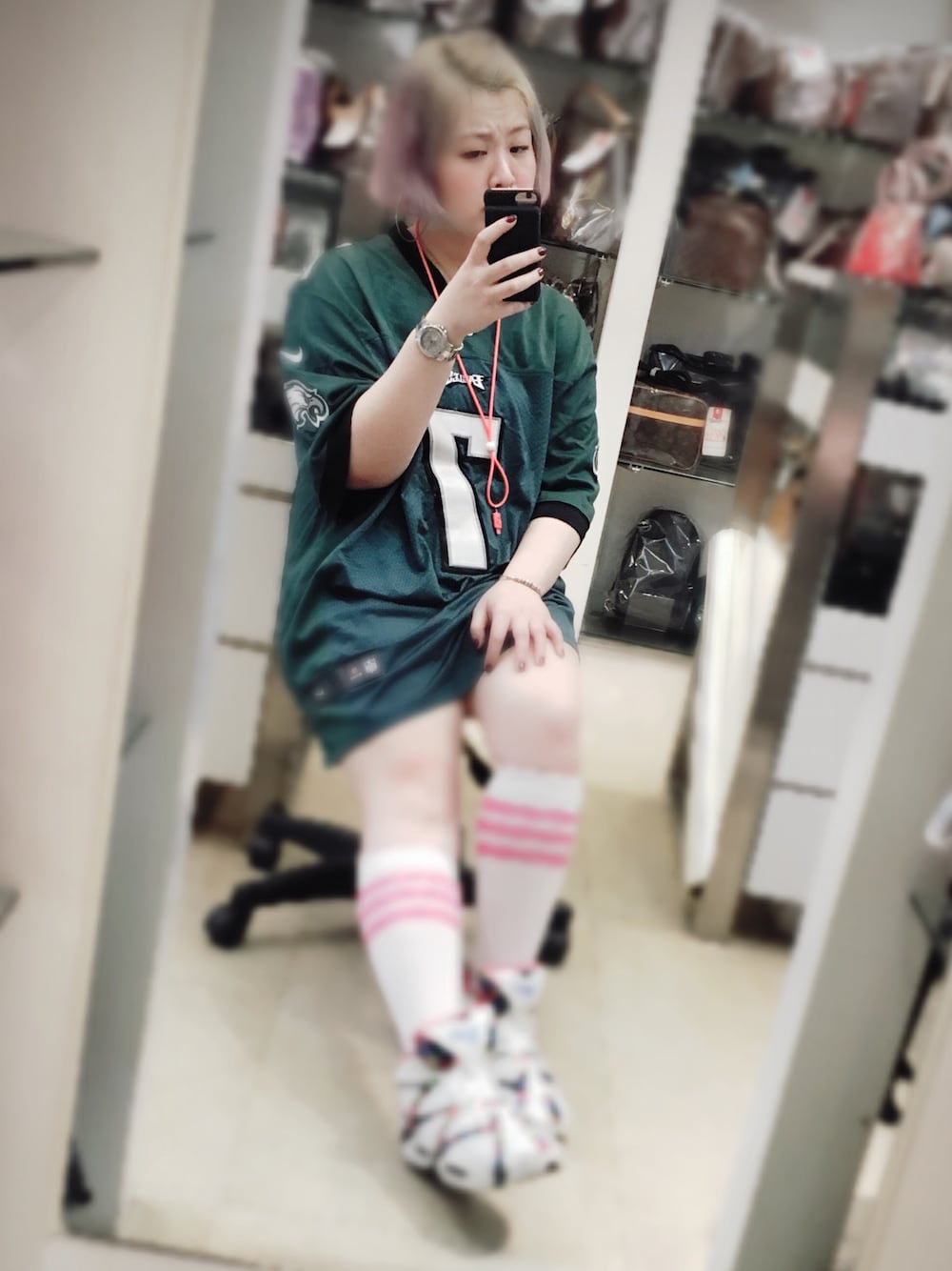 「Sporty outfit」｜「ROLEXのアイテム（アナログ腕時計、シルバー系）」を使った、Mantha1125andreyさん（レディース・166cm）の冬コーディネートの1枚目の写真