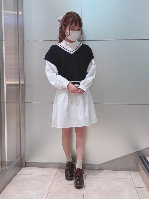 Majestic Legon マジェスティックレゴン博多アミュエスト店スタッフさんのベストを使ったコーディネート Zozotown