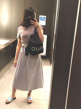 「パープル×黒」｜「アイテム（バックパック/リュック）」を使った、じあんさん（レディース・158cm）の夏コーディネート