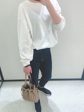 「カヌレバッグ」｜「アイテム（腕時計）」を使った、く　ら　も　ちさん（レディース・163cm）の秋コーディネート