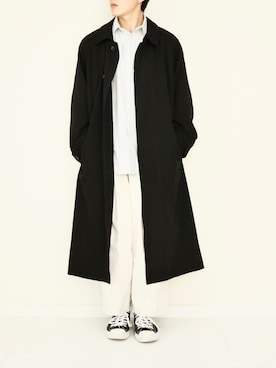 「柄シャツ」｜「アイテム（ステンカラーコート）」を使った、soar  -ソア-さん（メンズ・170cm）の冬コーディネート