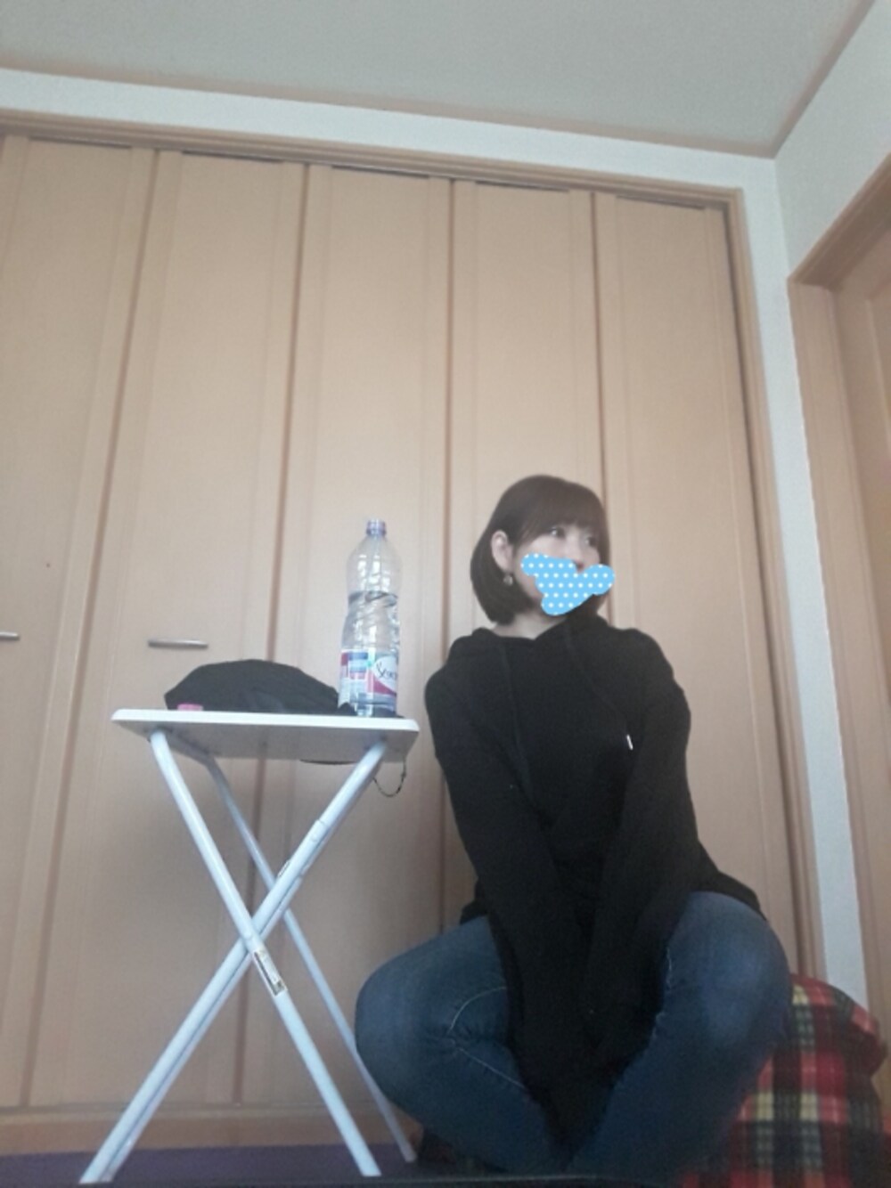 「カジュアル、大人カジュアル、プチプラ、パーカー、ootd、おうちファッション、オーバーサイズ、お家時間」｜「madder vintage✨のbigパーカー（パーカー、ブラック系）」を使った、.A.さん（レディース・162cm）の春コーディネートの1枚目の写真