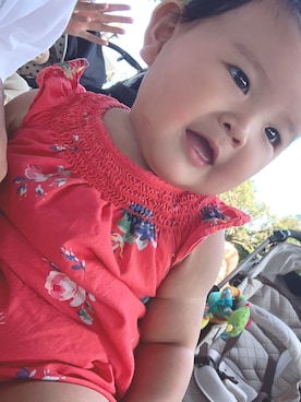 「アイテム（ロンパース、レッド系）」を使った、あおいちりーさん（レディース・70cm）の秋コーディネート