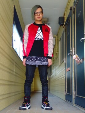 Tシャツ カットソーを使った ワタナベマホト の人気ファッションコーディネート Wear