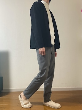 「usedのアイテム（カーディガン/ボレロ、ブラック系）」を使った、Kohsakaさん（メンズ・174cm）の春コーディネート