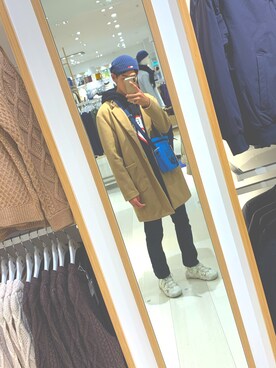 「Guess（ゲス）のアイテム（パーカー）」を使った、いとけんさん（メンズ・180cm）の冬コーディネート