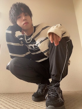 「NERDY（ノルディ）のアイテム（シューズ）」を使った、大関司さん（メンズ・170cm）の春コーディネート