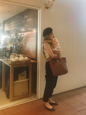 「YOUNG&OLSEN The DRYGOODS STORE（ヤングアンドオルセン）のYOUNG&OLSEN EMBOSSED レザートートバッグ（M）◆（トートバッグ）」を使った、AMOさん（レディース・168cm）の夏コーディネート