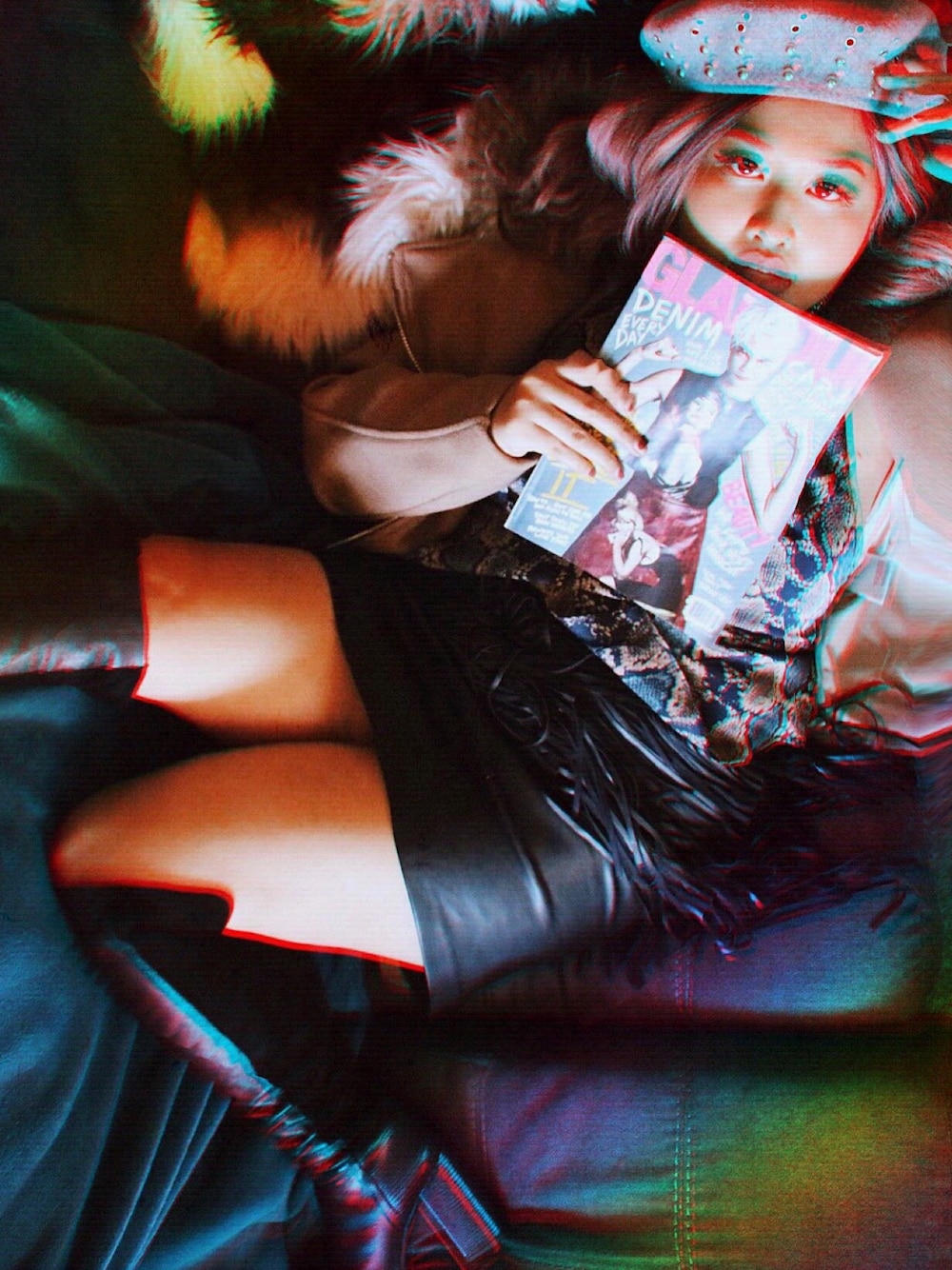 「TOPSHOP、VINTAGE、90’s、girl、fall、OTK、Edgy、goth、French、baby」｜「TOPSHOPのアイテム（スカート、ブラック系）」を使った、@tigers_in_parisさん（レディース・163cm）の夏コーディネートの1枚目の写真