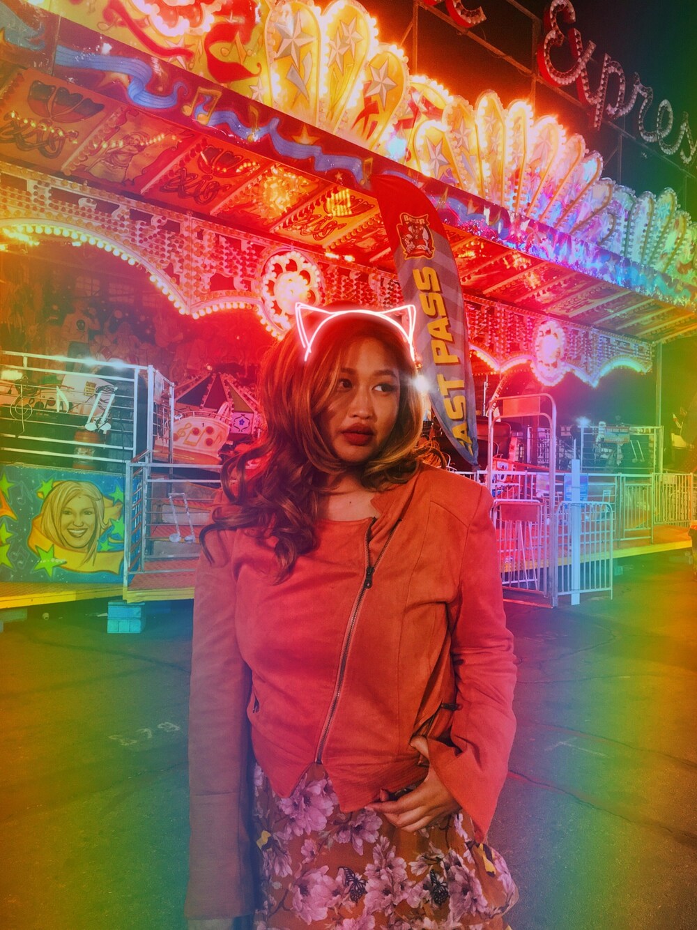 「halloween、TOKYO、WEARBOOKエントリー、VINTAGE、90’s、girly  style 、colorful、fall style、fallfashion、STYLENANDA」｜「H&Mのアイテム（ノーカラージャケット、ピンク系）」を使った、@tigers_in_parisさん（レディース・163cm）の秋コーディネートの1枚目の写真