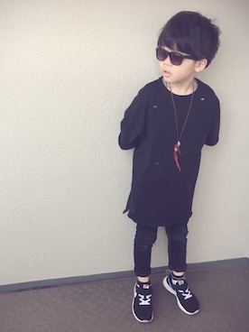 「Right-on（ライトオン）のGLITTERサングラス（サングラス、ブラック系）」を使った、ksさん（キッズ）の春コーディネート