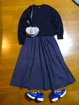 「アイテム（ボディバッグ/ウエストポーチ、シルバー系）」を使った、marumikaさん（レディース・152cm）の秋コーディネート