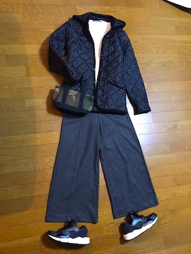 「LAVENHAM（ラベンハム）のアイテム（ナイロンジャケット）」を使った、marumikaさん（レディース・152cm）の秋コーディネート