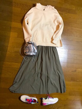 「A part by（アパートバイ）のアイテム（パーカー）」を使った、marumikaさん（レディース・152cm）の秋コーディネート