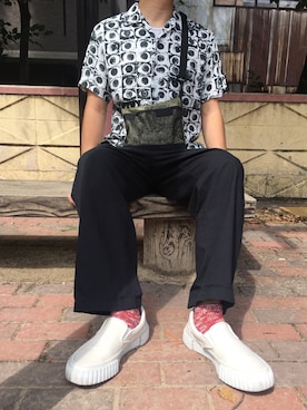 「UNIQLO（ユニクロ）のアイテム（その他パンツ、ブルー系）」を使った、shotaさん（メンズ・170cm）の秋コーディネート
