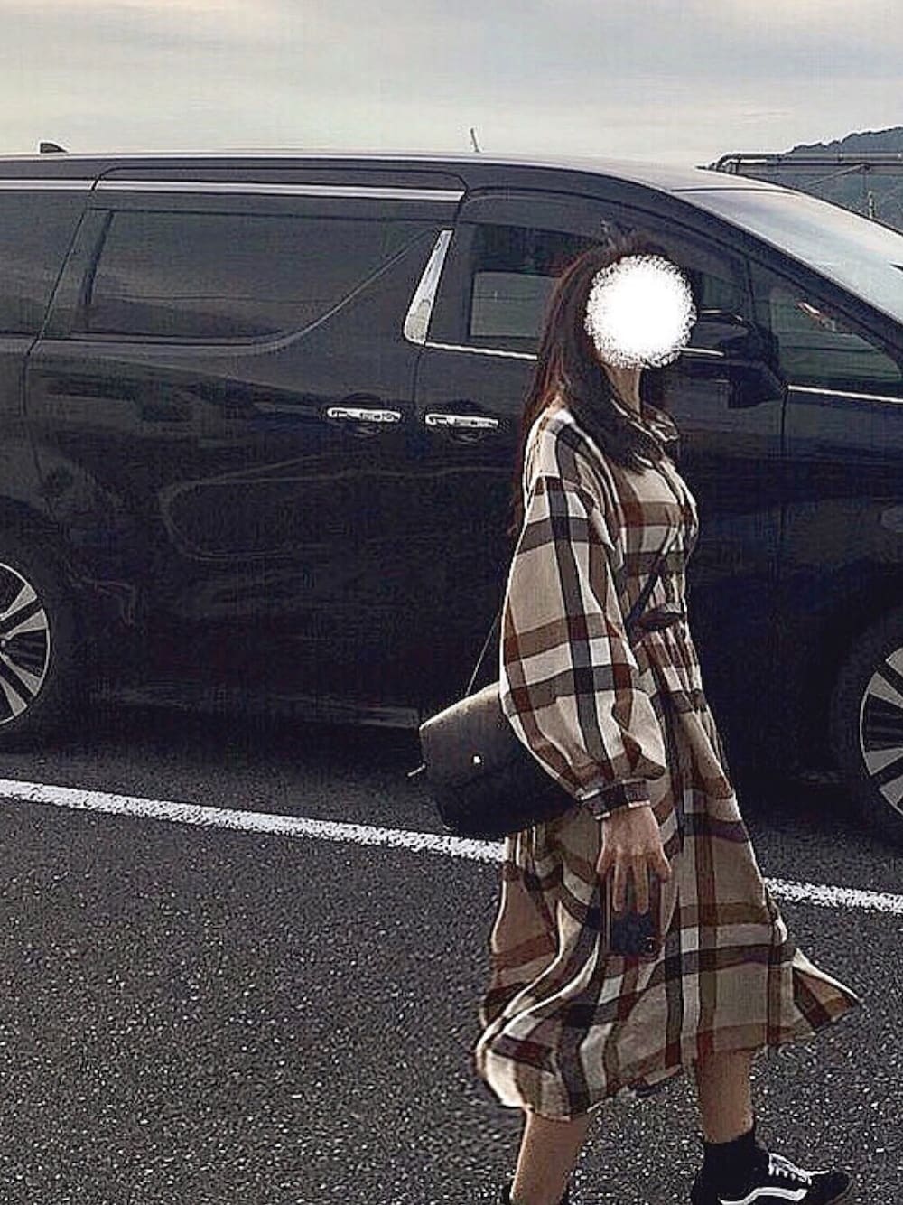 「おしゃれさんと繋がりたい、今日のコーデ、ワンピース、VANS、低身長、152cm、プチプラ」｜「VANSのアイテム（スニーカー、ブラック系）」を使った、M E G ︎さん（レディース・152cm）の春コーディネートの1枚目の写真