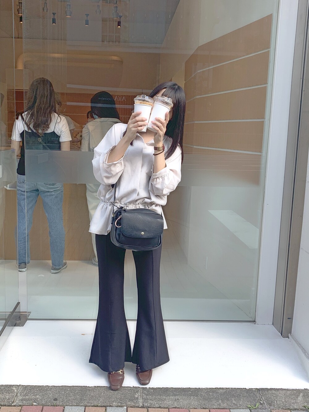 「お洒落さんとつながりたい、低身長、152cm、LOWRYSFARM、Bershka、agnes b.、いいね、save、フォローお願いします🤑」｜「agnes b.のagnes b.　アニエスベー　Marcello　マルチェロ　ファム（アナログ腕時計、ブラウン系）」を使った、M E G ︎さん（レディース・152cm）の夏コーディネートの1枚目の写真