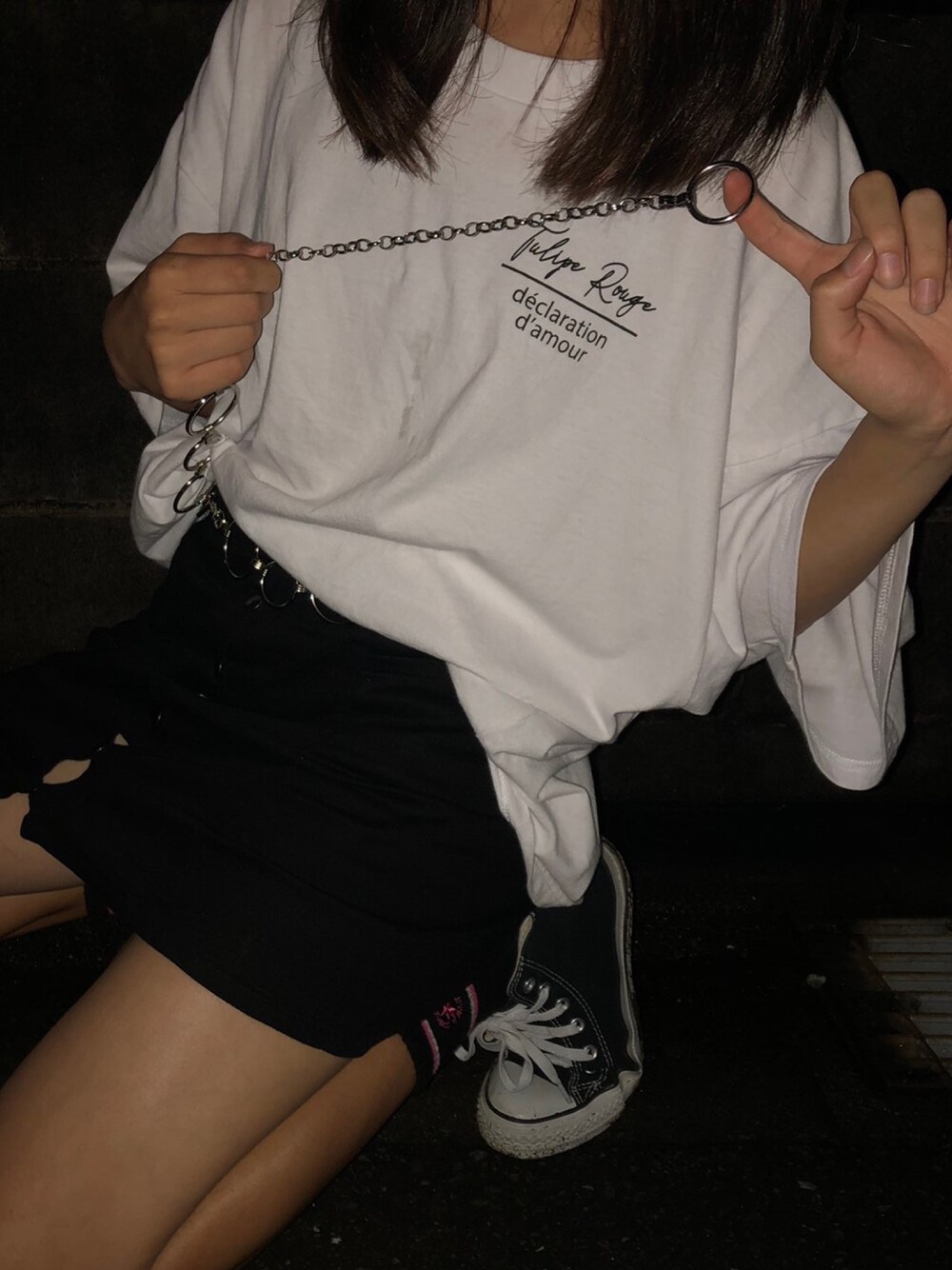 「韓国ファッション、ストリート系、白Tシャツ、タイトスカート」｜「WEGOのアイテム（Tシャツ/カットソー、ホワイト系）」を使った、まなさん（レディース・157cm）の夏コーディネートの1枚目の写真