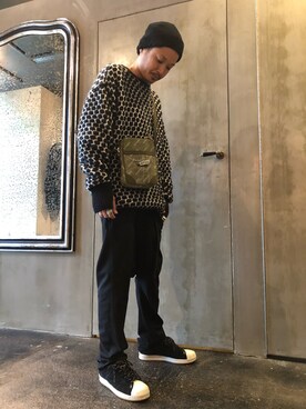 「KMRii（ケムリ）のアイテム（ニット/セーター）」を使った、takaya  ogawaさん（メンズ・172cm）の秋コーディネート