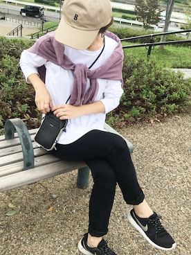 「via j（ヴィアジェイ）のアイテム（キャップ）」を使った、noriさん（レディース・159cm）の秋コーディネート