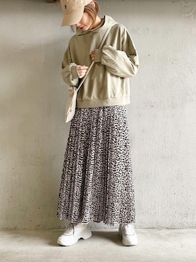 「reca（レカ）のアイテム（パーカー）」を使った、noriさん（レディース・159cm）の春コーディネート
