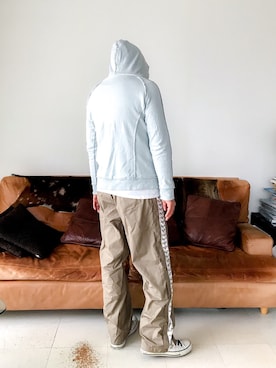 「CONVERSE（コンバース）のCONVERSE  コンバース LEATHER ALL STAR HI  レザーオールスターハイ  32044990  WHITE（スニーカー）」を使った、nouvelle Ark  樋口蒼馬さん（メンズ・177cm）の夏コーディネート