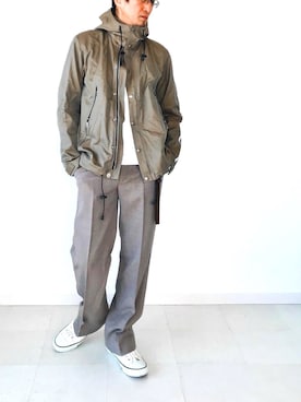 「スラックスパンツ」｜「アイテム（マウンテンパーカー）」を使った、nouvelle Ark  樋口蒼馬さん（メンズ・177cm）の春コーディネート