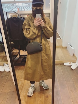 「AURALEE（オーラリー）のアイテム（ジャケット/アウター、ベージュ系）」を使った、momoさん（レディース）の冬コーディネート