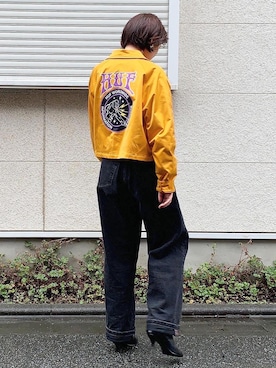 「HUF」｜「アイテム（ナイロンジャケット）」を使った、迪花さん（レディース・160cm）の秋コーディネート