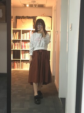 「chuu（チュー）のアイテム（パーカー）」を使った、哆啦さん（レディース・156cm）の春コーディネート