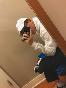 「ROARINGWILDのアイテム」を使った、alanlin770さん（メンズ・170cm）の秋コーディネート