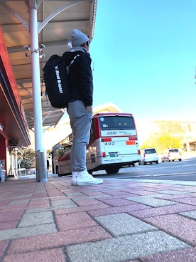 「F.C.Real Bristol（エフシーレアルブリストル）のアイテム（マウンテンパーカー）」を使った、YAYAIKEMEN / ややイケメンさん（メンズ・172cm）の夏コーディネート