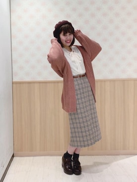 「Iラインスカート」｜「アイテム（ハンチング/ベレー帽）」を使った、マジェスティックレゴンルミネ大宮店スタッフさん（レディース・158cm）の夏コーディネート