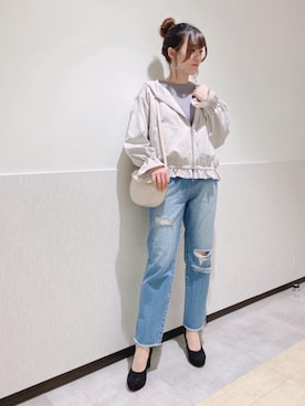 「ラメニット」｜「アイテム（ブルゾン）」を使った、マジェスティックレゴンルミネ大宮店スタッフさん（レディース・159cm）の春コーディネート