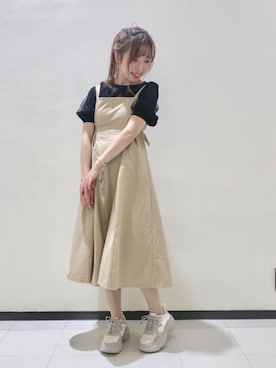 「カラースニーカー」｜「アイテム（タンクトップ）」を使った、マジェスティックレゴンルミネ大宮店スタッフさん（レディース・158cm）の夏コーディネート