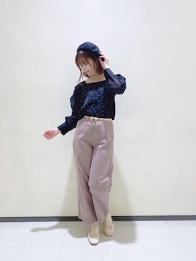 「ストレートパンツ」｜「アイテム（ハンチング/ベレー帽）」を使った、マジェスティックレゴンルミネ大宮店スタッフさん（レディース・158cm）の秋コーディネート