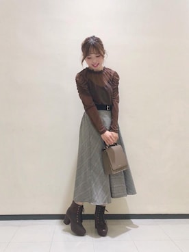 「インナー付き」｜マジェスティックレゴンルミネ大宮店スタッフさん（レディース・158cm）の秋コーディネート