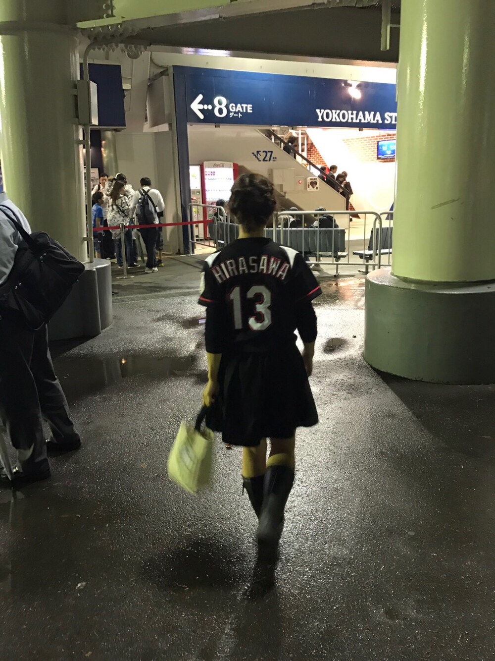 「千葉ロッテマリーンズ、野球観戦」｜「千葉ロッテマリーンズのアイテム（スポーツグッズ、ブラック系）」を使った、みみこさん（レディース・154cm）の夏コーディネートの1枚目の写真