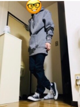 「CONVERSE（コンバース）のCONVERSE (コンバース）　【メンズ・ウイメンズ】オールスターハイ　ALL STAR HI チャックテイラー（スニーカー）」を使った、えふじさん（メンズ・174cm）の冬コーディネート