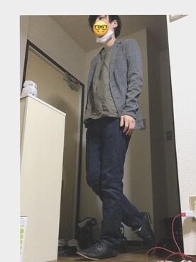 「アイテム（ドレスシューズ、ブルー系）」を使った、えふじさん（メンズ・174cm）の冬コーディネート