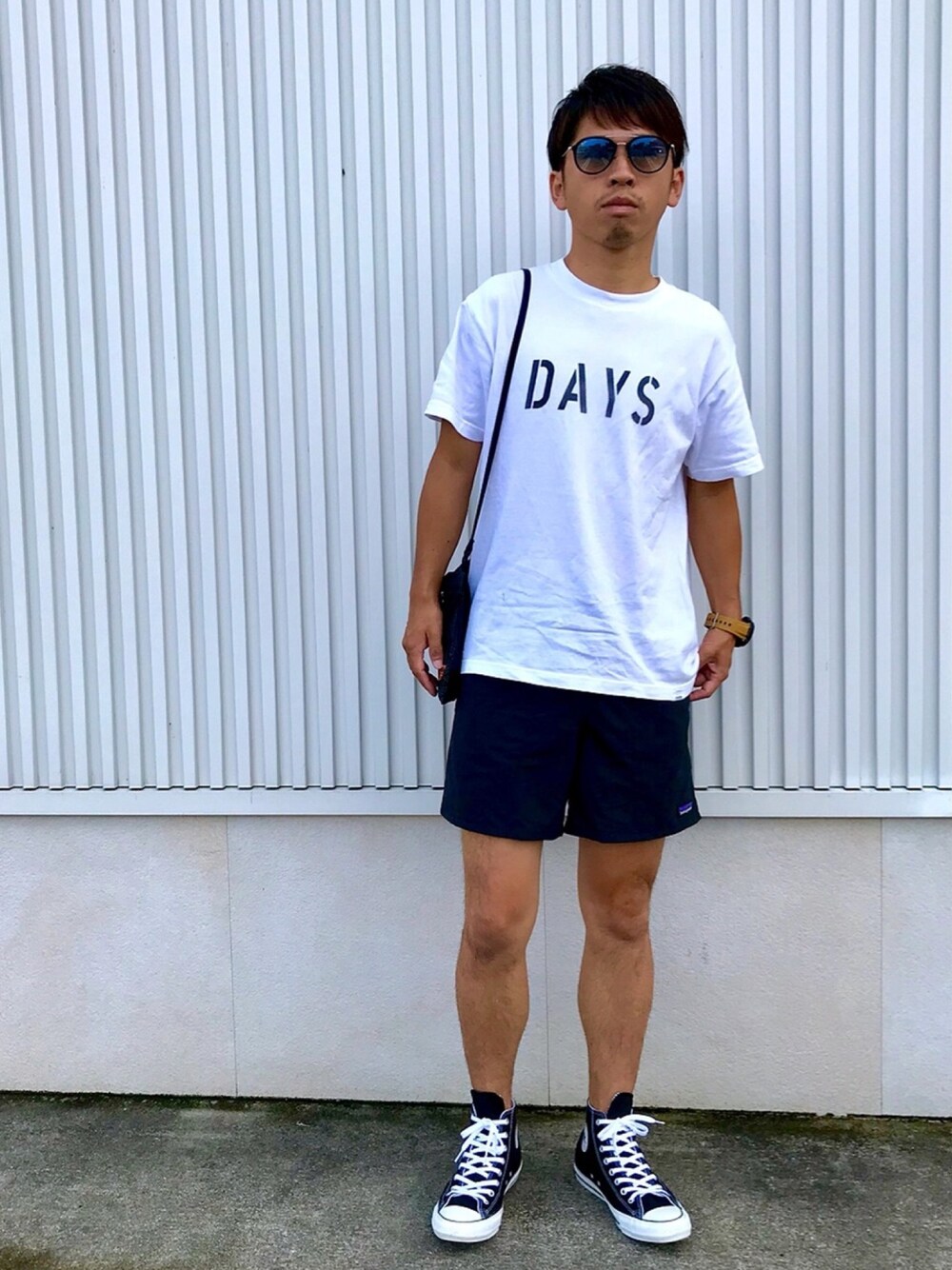 「休日スタイル、patagonia、シンプルコーデ、モノトーン、夏コーデ」｜「Ray-BanのRay-Ban RB4253 RB42535362923F（サングラス、ブラック系）」を使った、mackoさん（メンズ・174cm）の夏コーディネートの1枚目の写真