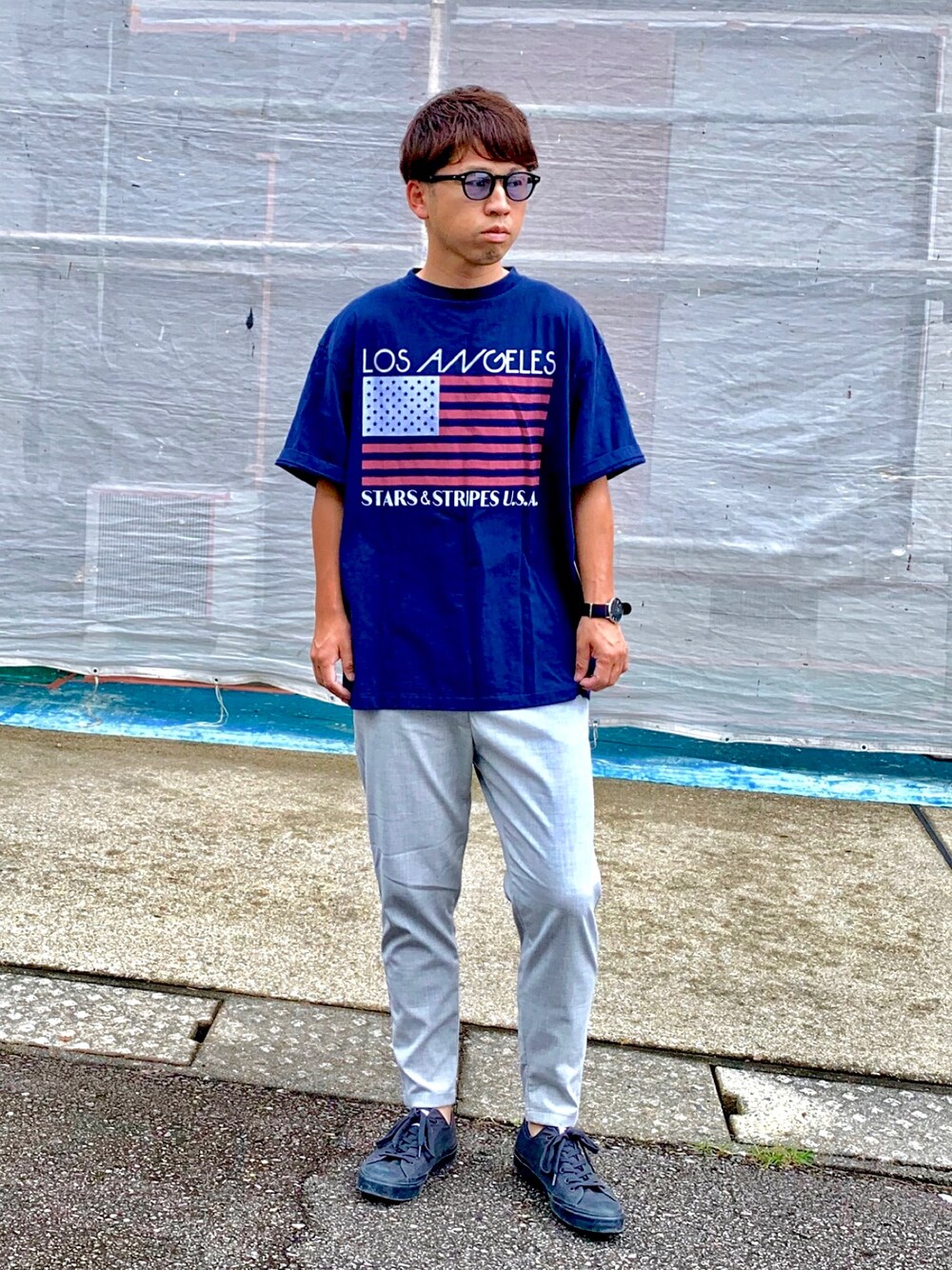 「休日スタイル、シンプル、ビッグT、今日のコーデ、ootd」｜「SUNNY  SPORTSのSUNNY SPORTS / サニースポーツ "LA"PRINTED TEE（Tシャツ/カットソー、ブルー系）」を使った、mackoさん（メンズ・175cm）の夏コーディネートの1枚目の写真