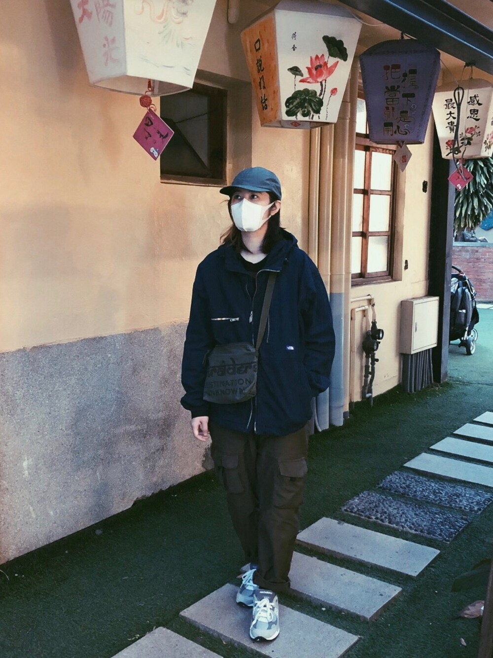 「Taiwan、Taichung」｜「THE NORTH FACE PURPLE LABELのアイテム（デニムジャケット、ブルー系）」を使った、shuangさん（レディース・165cm）の冬コーディネートの1枚目の写真