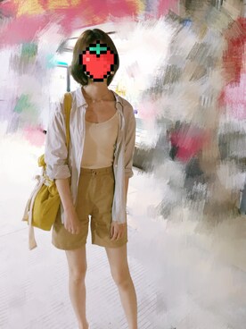 「UNIQLO（ユニクロ）のアイテム（シャツ/ブラウス、その他）」を使った、士多啤梨さん（レディース・170cm）の春コーディネート